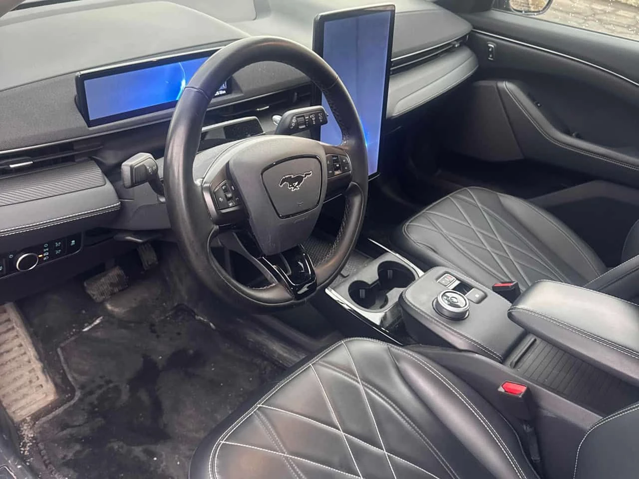 Ford Mustang Mach-E Select /CARFAX/Подгрев/2 ключа/Панорама, снимка 7 - Автомобили и джипове - 53871469