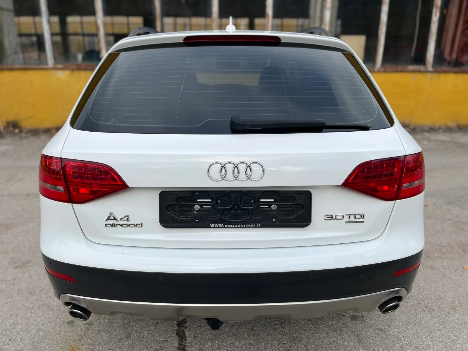 Audi A4 Allroad 3.0TDI* FULL FULL* ИТАЛИЯ, снимка 4 - Автомобили и джипове - 53952870