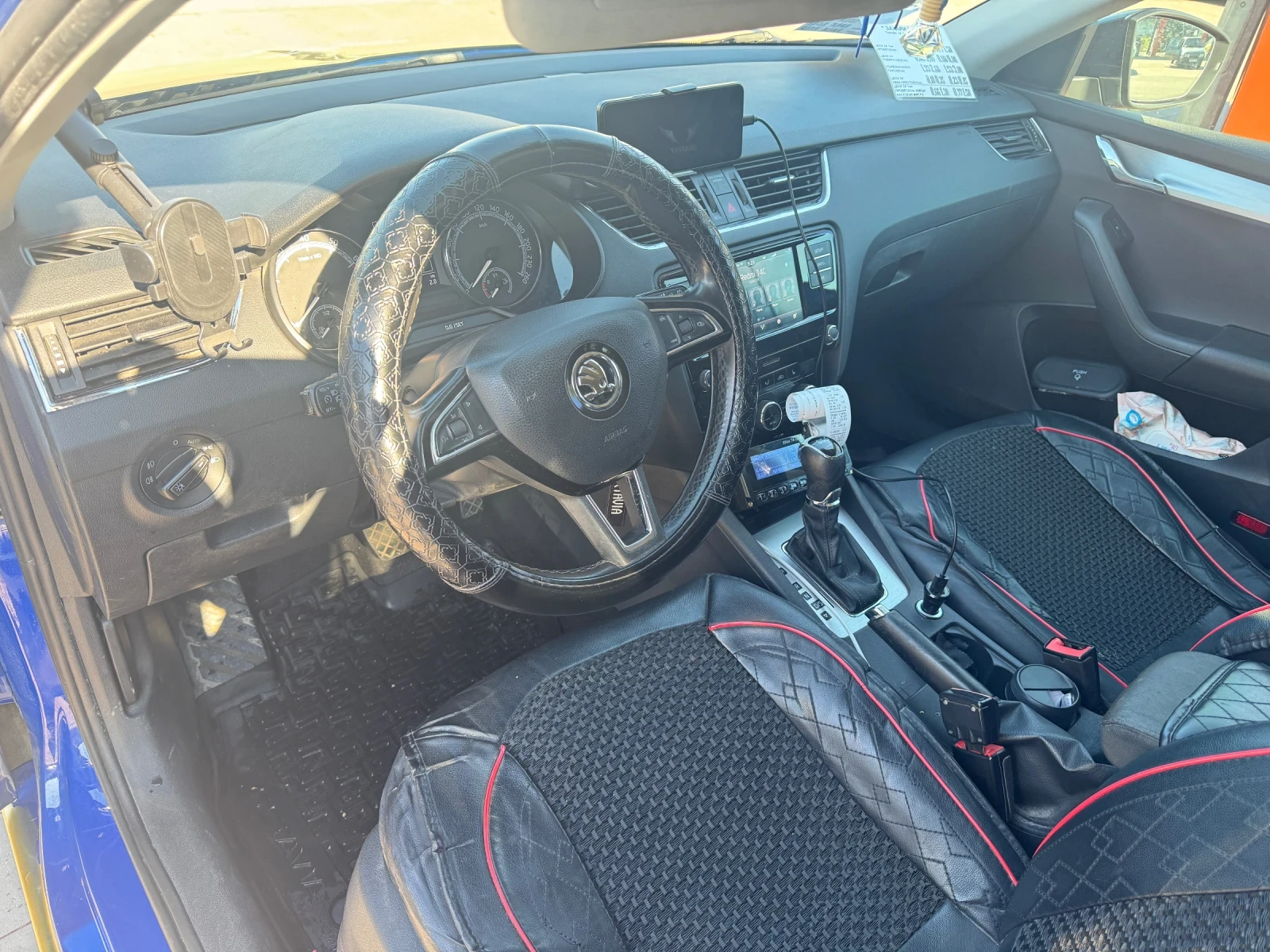 Skoda Octavia 1.5 CNG AUTOMATIC, снимка 5 - Автомобили и джипове - 54115434