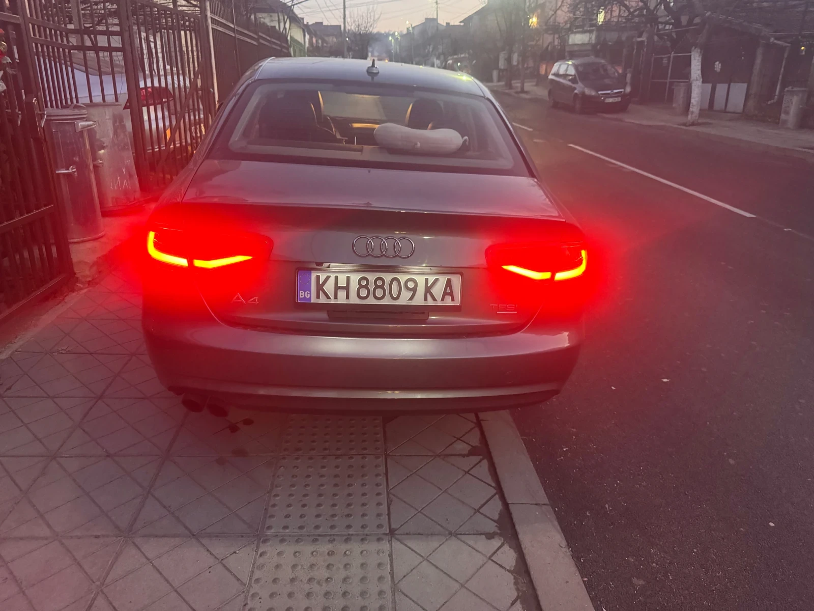 Audi A4, снимка 2 - Автомобили и джипове - 54933799
