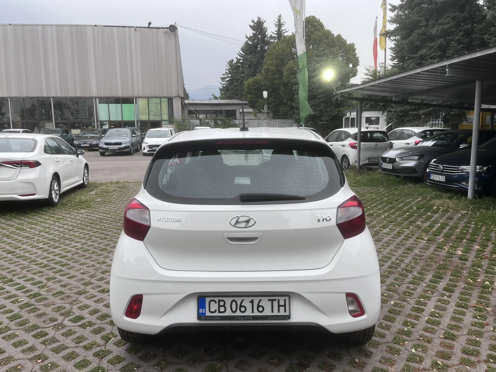 Hyundai I10 1.0 MPI + ��� 8 ���� ������� | Mobile.bg � ����������� 5