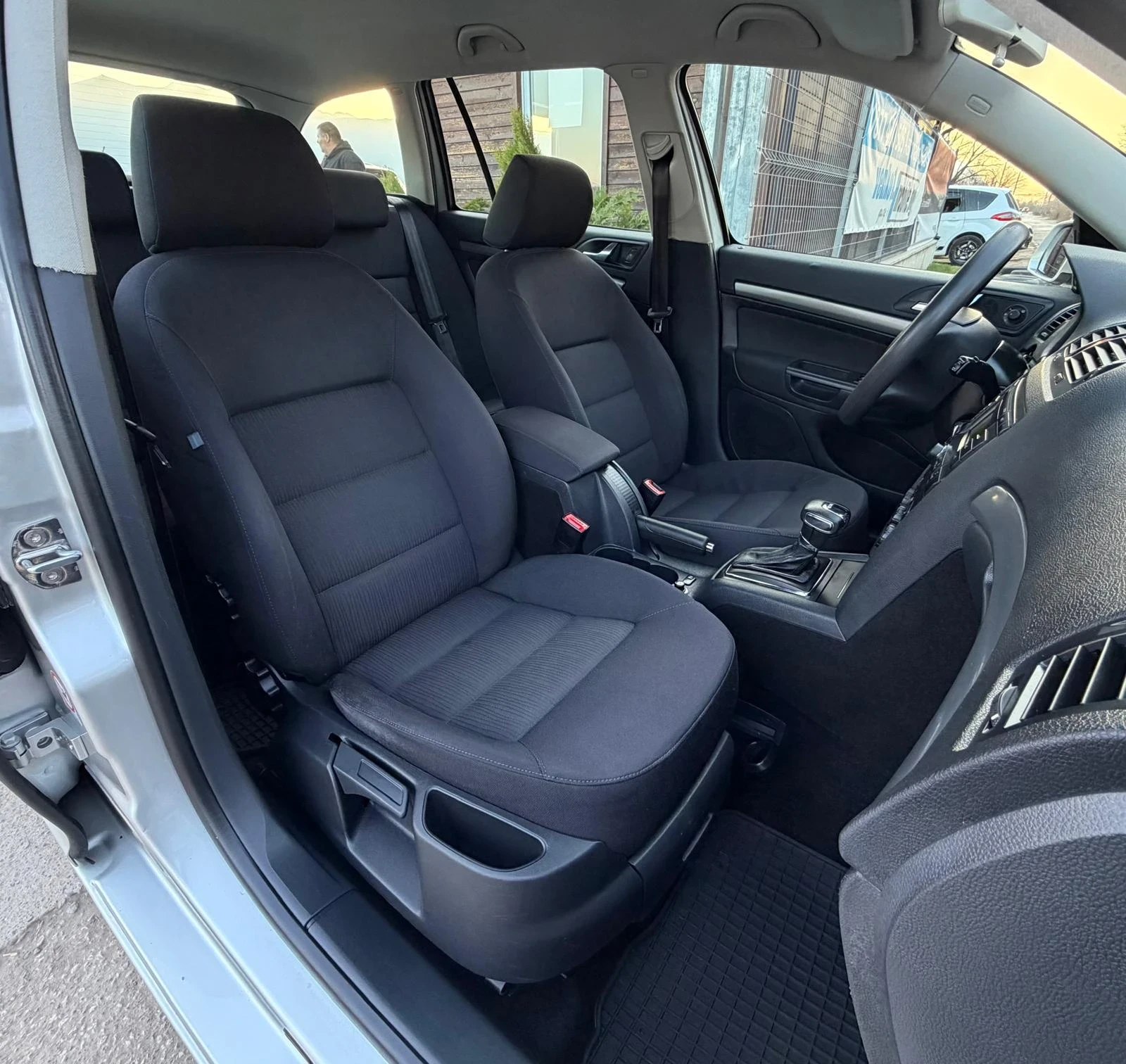 Skoda Octavia 1.9TDI 105hp * DSG* , снимка 14 - Автомобили и джипове - 55283532