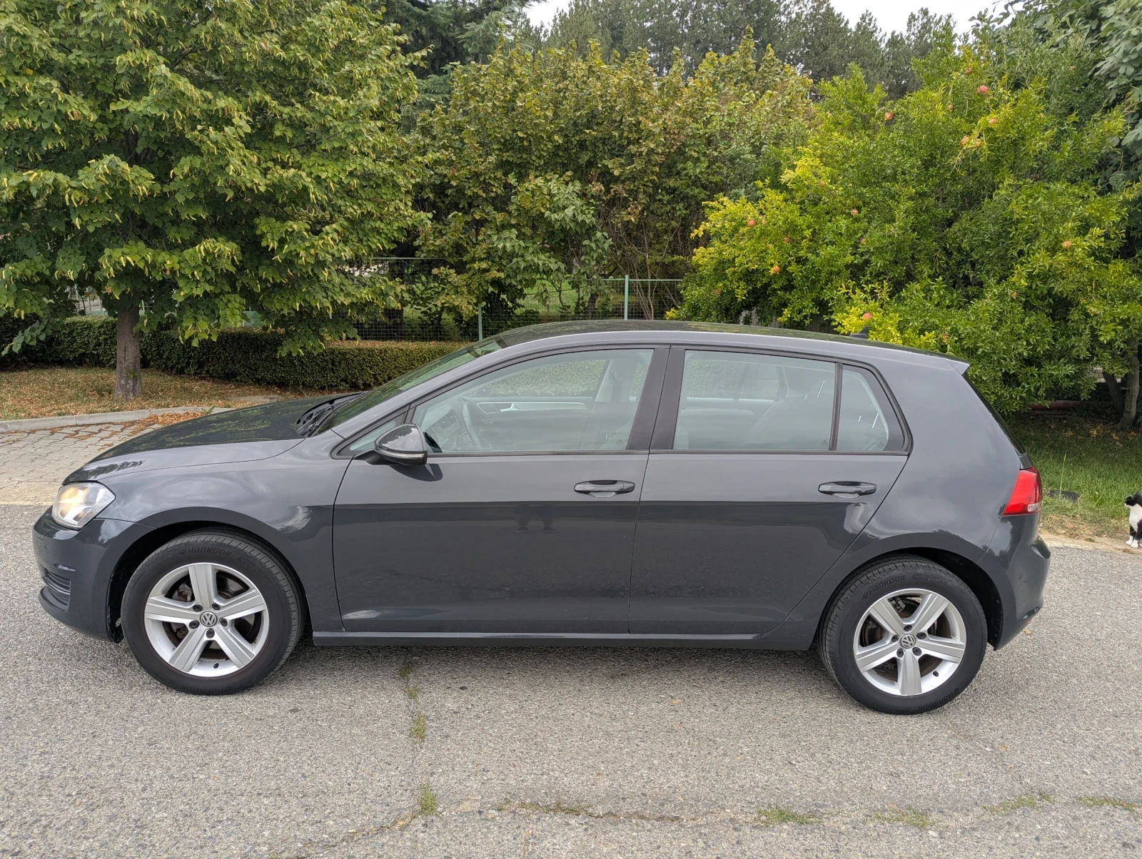 VW Golf Comfortline 1.6 TDI , снимка 3 - Автомобили и джипове - 56235305