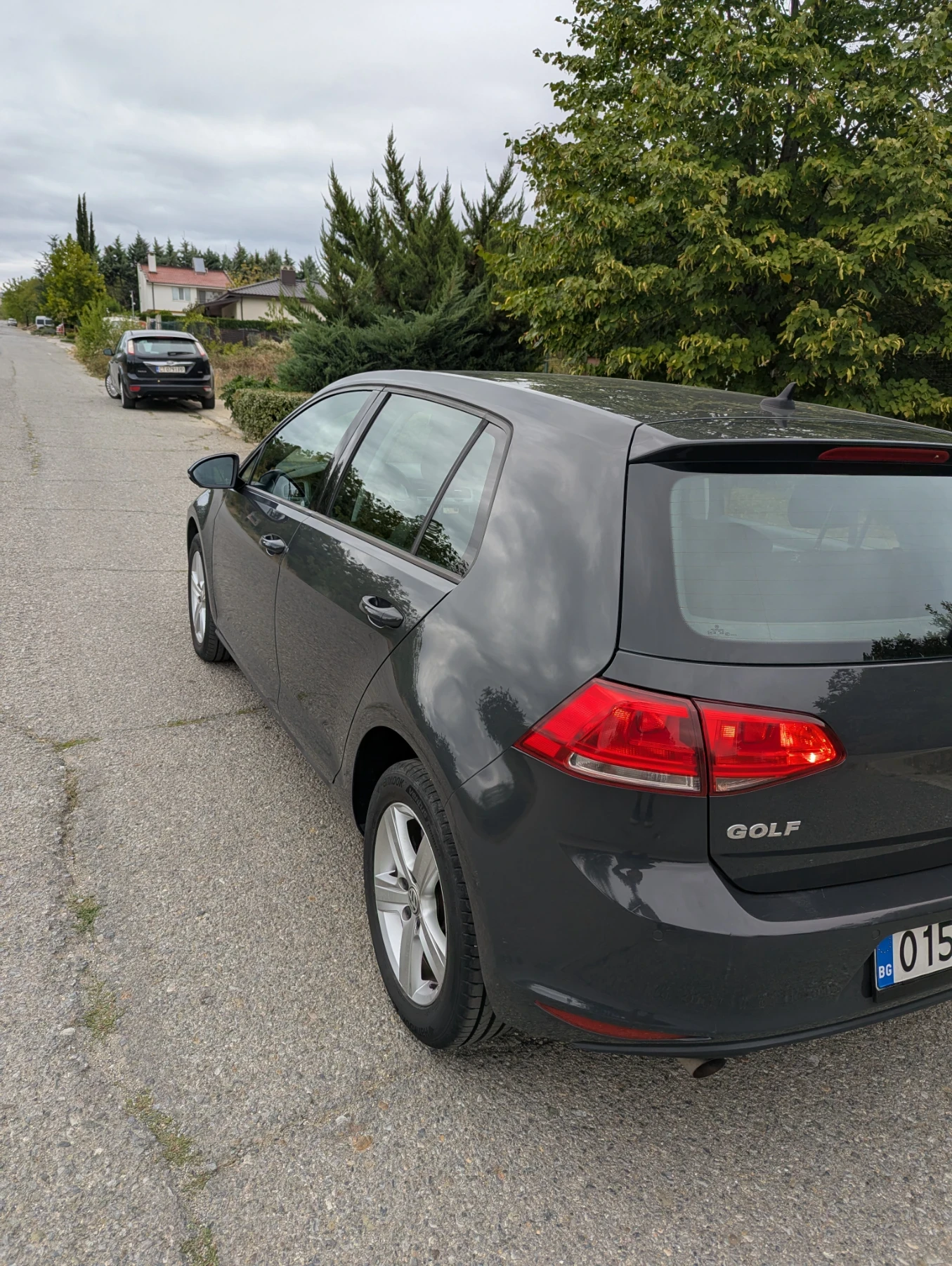 VW Golf Comfortline 1.6 TDI , снимка 6 - Автомобили и джипове - 56235305