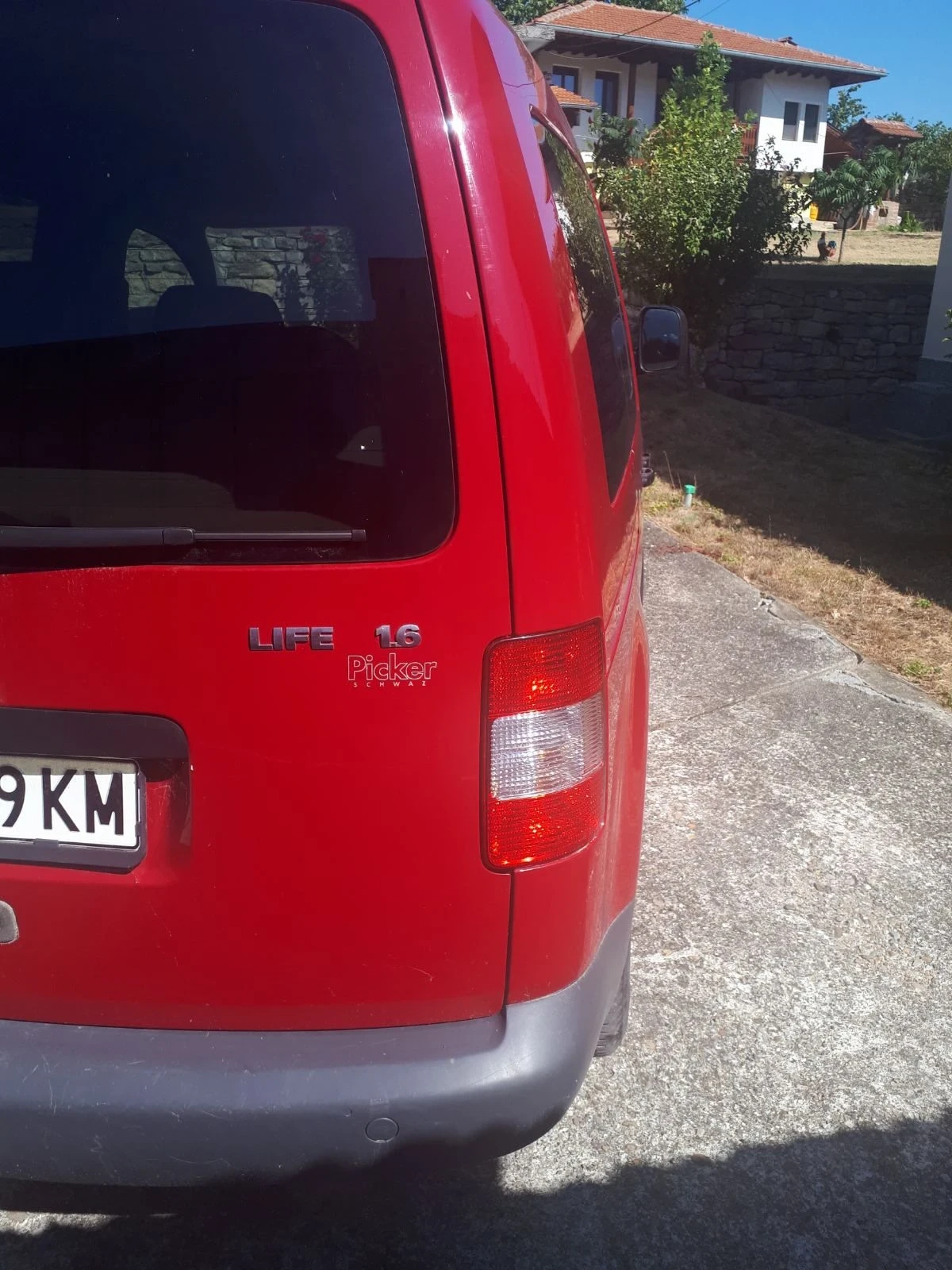VW Caddy, снимка 8 - Автомобили и джипове - 56412664