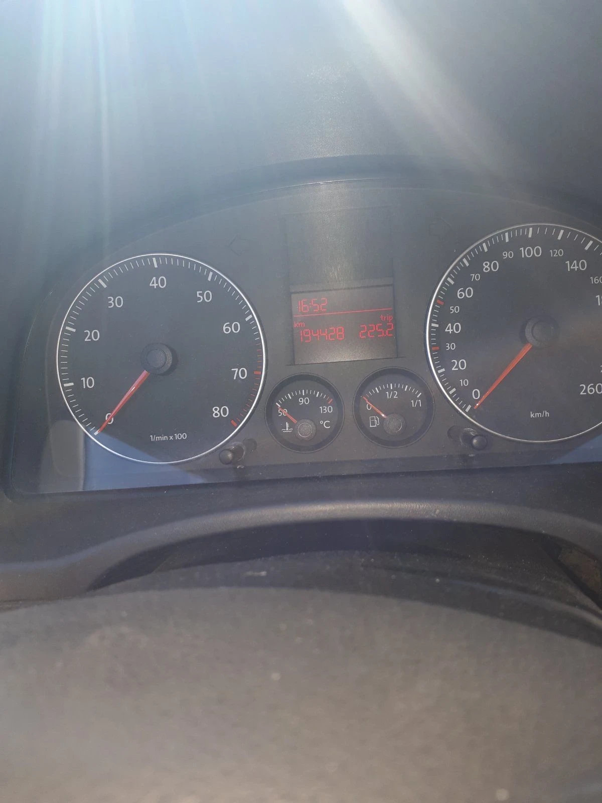 VW Caddy, снимка 12 - Автомобили и джипове - 56412664