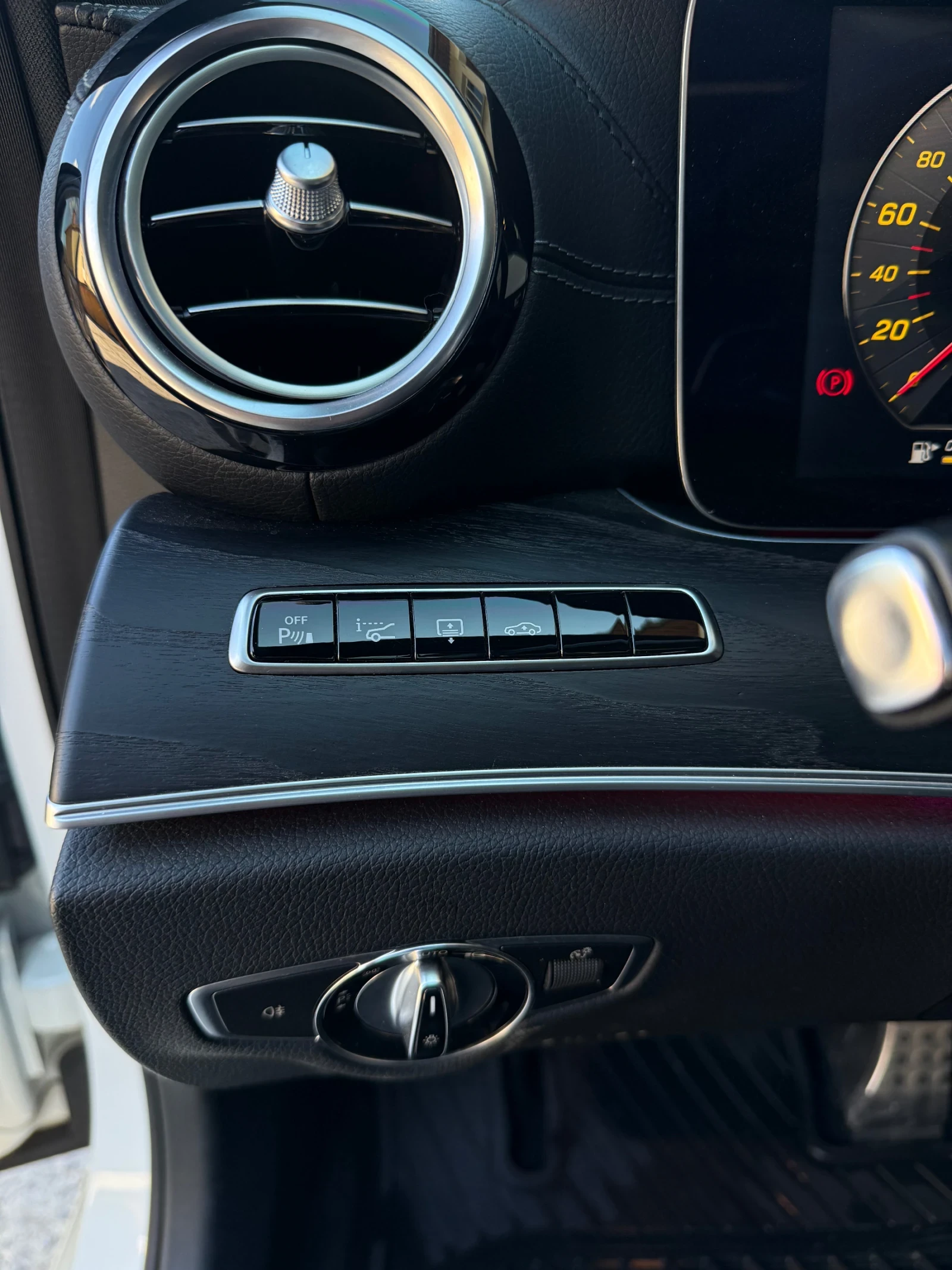 Mercedes-Benz E 43 AMG SWAROVSKI / ������ | Mobile.bg � ����������� 12