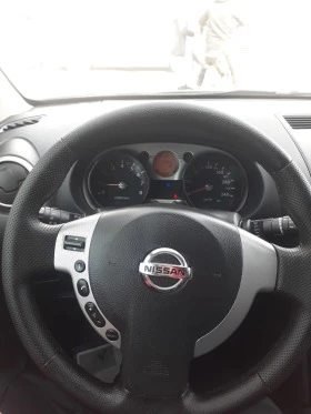 Nissan Qashqai 1.6 i, снимка 10