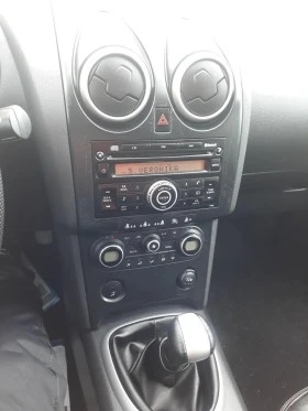 Nissan Qashqai 1.6 i, снимка 11