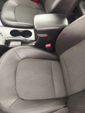 Hyundai IX35 2.0 163к.сБЕНЗИН АВТОМАТИК ГАЗ ПАНОРАМА АВТОПИЛОТ  - 19850 лв. / 10149.14 € - 40417533 7