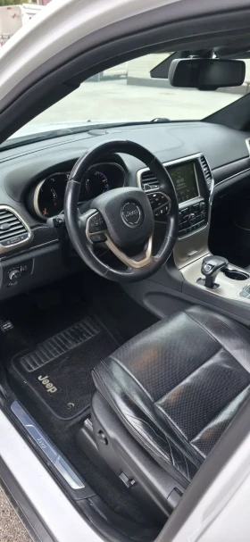 Jeep Grand cherokee Summit  - 13300 € / 26012.54 лв. - 54372562 9