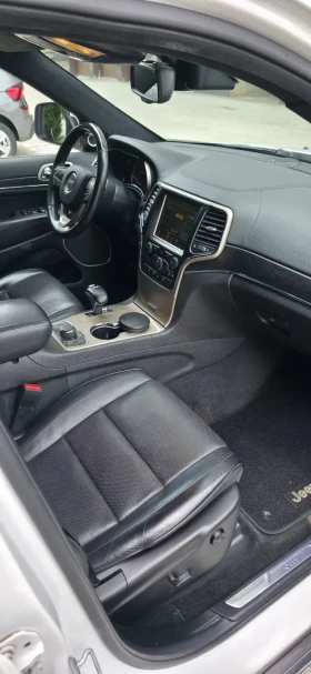 Jeep Grand cherokee Summit  - 13300 € / 26012.54 лв. - 54372562 12
