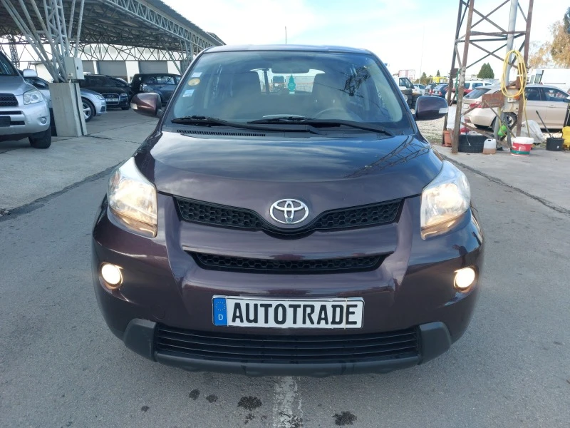 Toyota Urban Cruiser 1.4 D4D, снимка 2 - Автомобили и джипове - 38776752