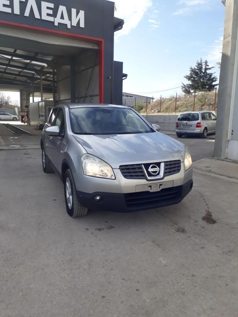 Nissan Qashqai 1.6 i, снимка 1 - Автомобили и джипове - 46440363