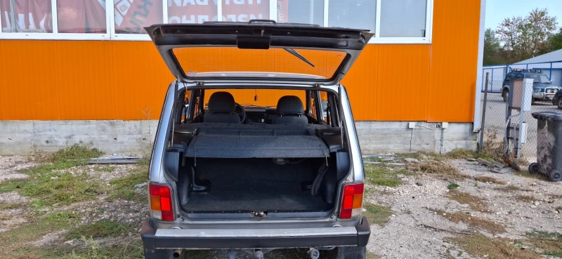 Lada Niva Газ, снимка 8 - Автомобили и джипове - 47847947