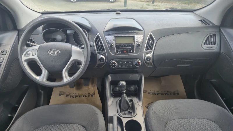 Hyundai IX35 1.7crdi 115к.с., снимка 11 - Автомобили и джипове - 51496760