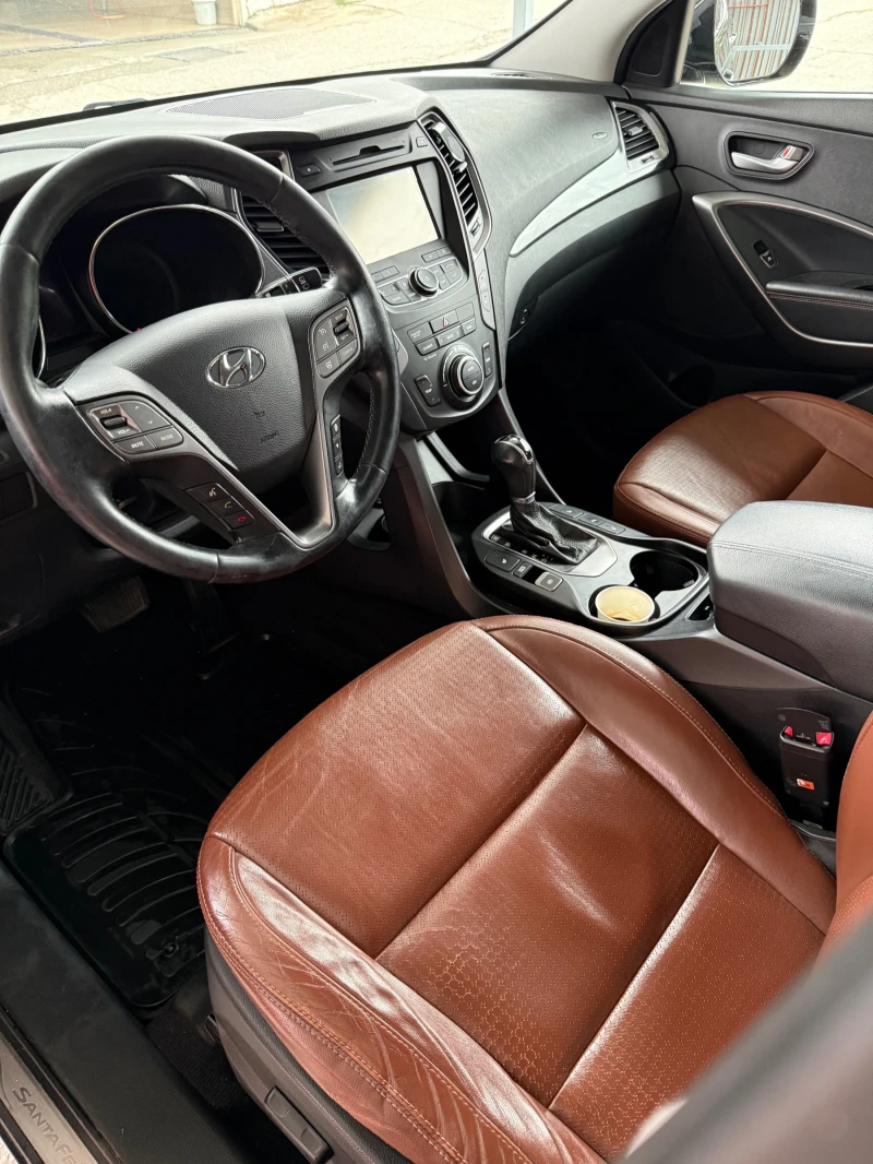 Hyundai Santa fe 2.2 Дизел, снимка 10 - Автомобили и джипове - 51887544