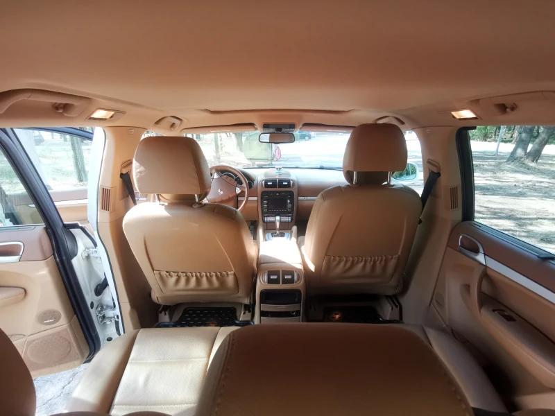 Porsche Cayenne, снимка 5 - Автомобили и джипове - 51992393