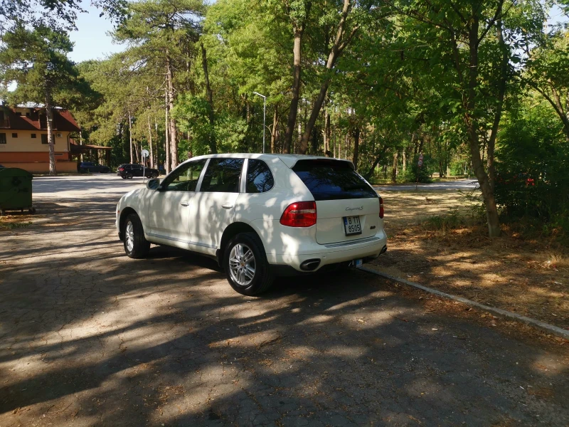 Porsche Cayenne, снимка 4 - Автомобили и джипове - 51992393