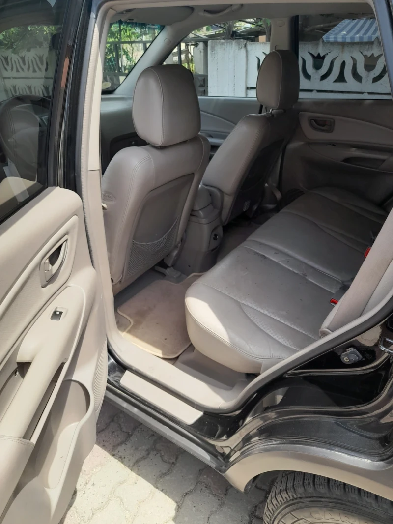 Hyundai Tucson, снимка 7 - Автомобили и джипове - 52409249