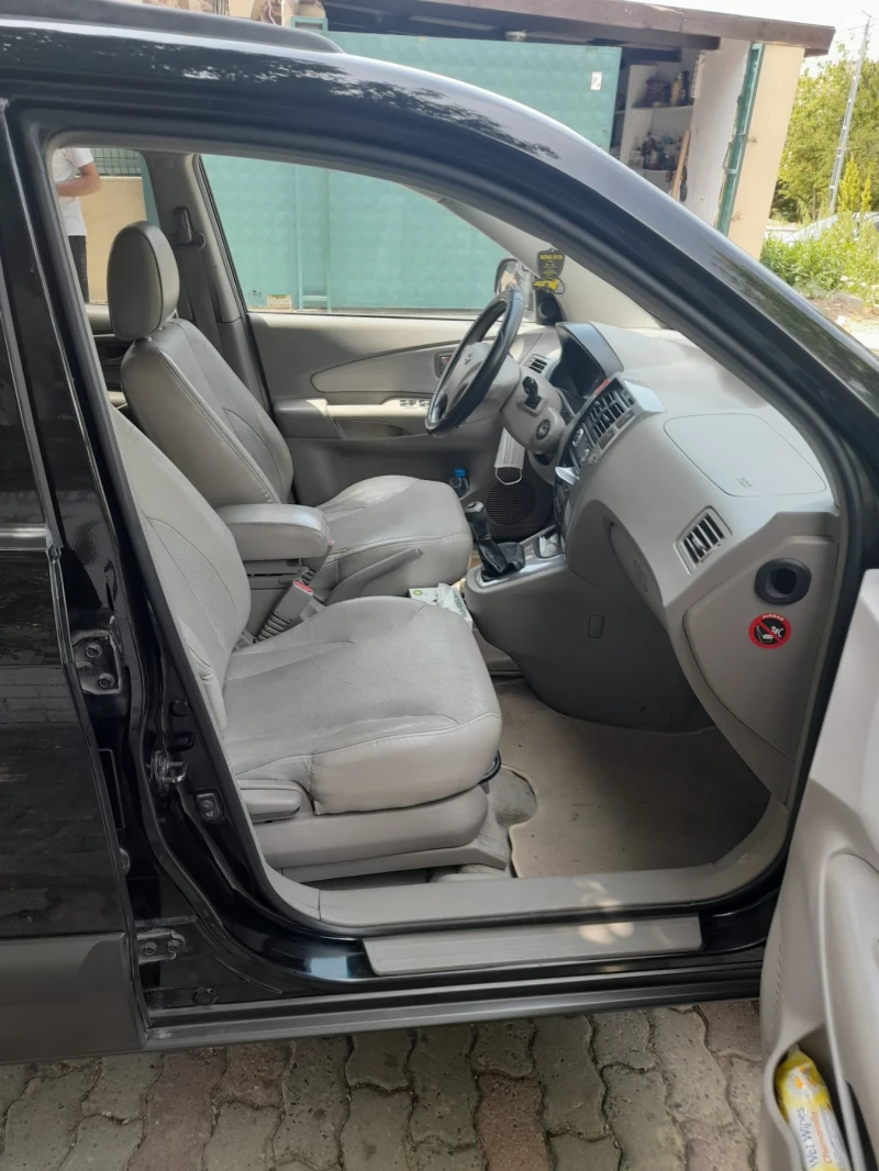 Hyundai Tucson, снимка 12 - Автомобили и джипове - 52409249