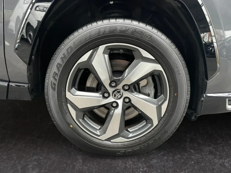 Toyota Rav4 Plug-in-Hybrid Comfort * Allrad* HUD* 4x SHZ* , снимка 17 - Автомобили и джипове - 53557678