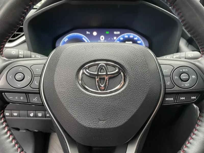 Toyota Rav4 Plug-in-Hybrid Comfort * Allrad* HUD* 4x SHZ* , снимка 11 - Автомобили и джипове - 53557678