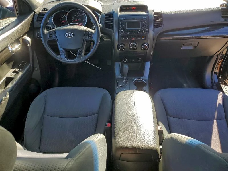 Kia Sorento 3.5L 6 All wheel drive, снимка 10 - Автомобили и джипове - 53110741