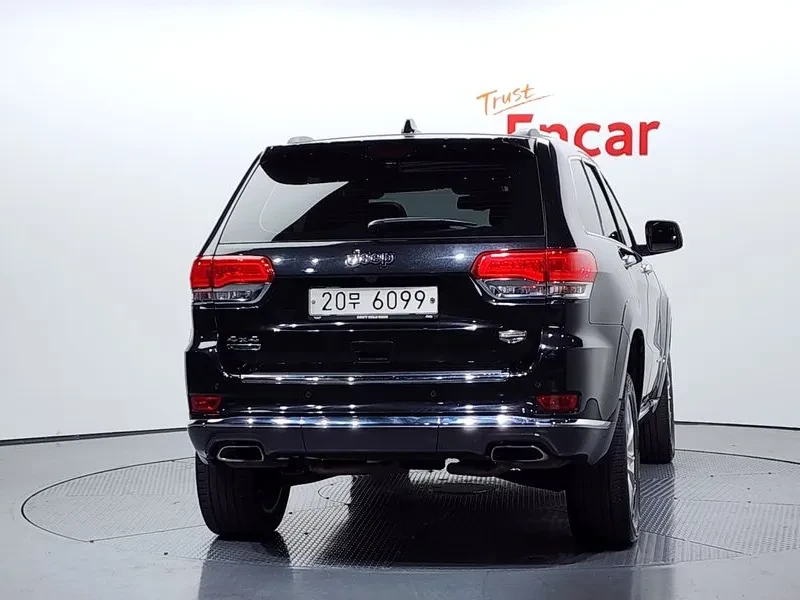 Jeep Cherokee 3.0 Diesel Overland - изображение 4