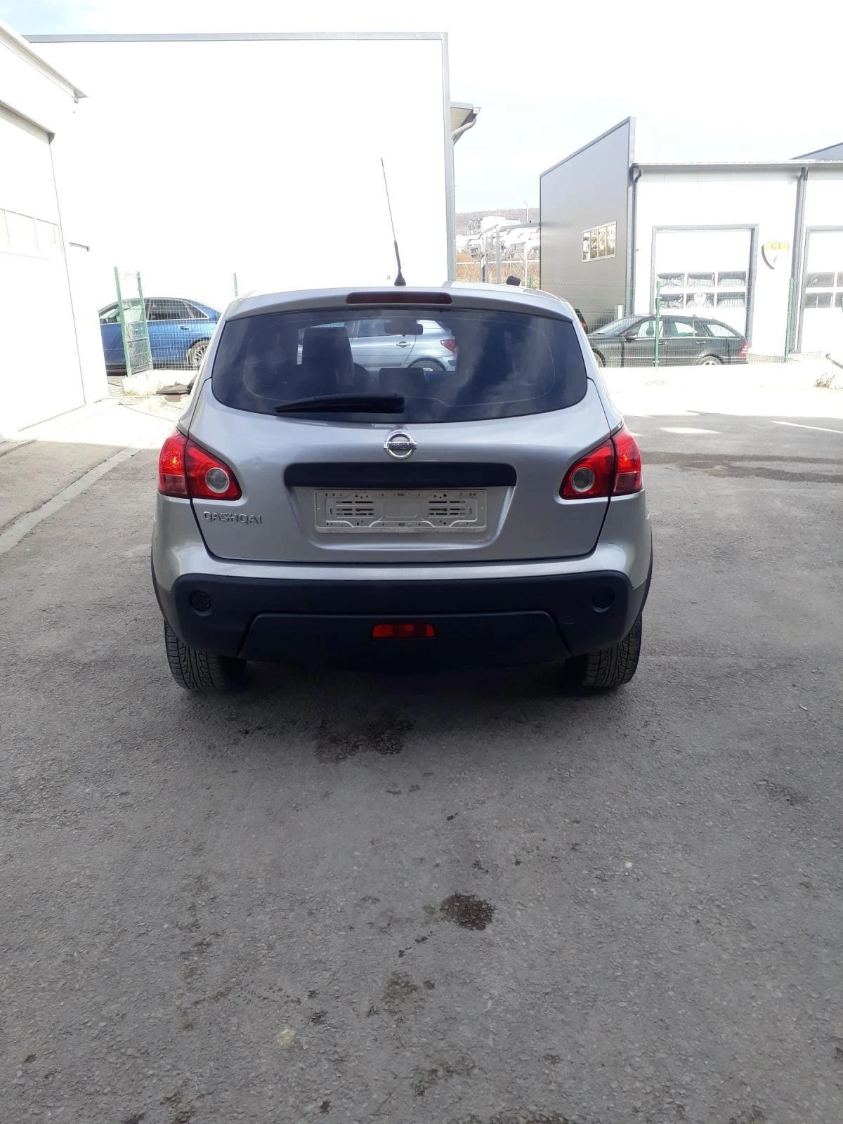 Nissan Qashqai 1.6 i кожен салон - изображение 4