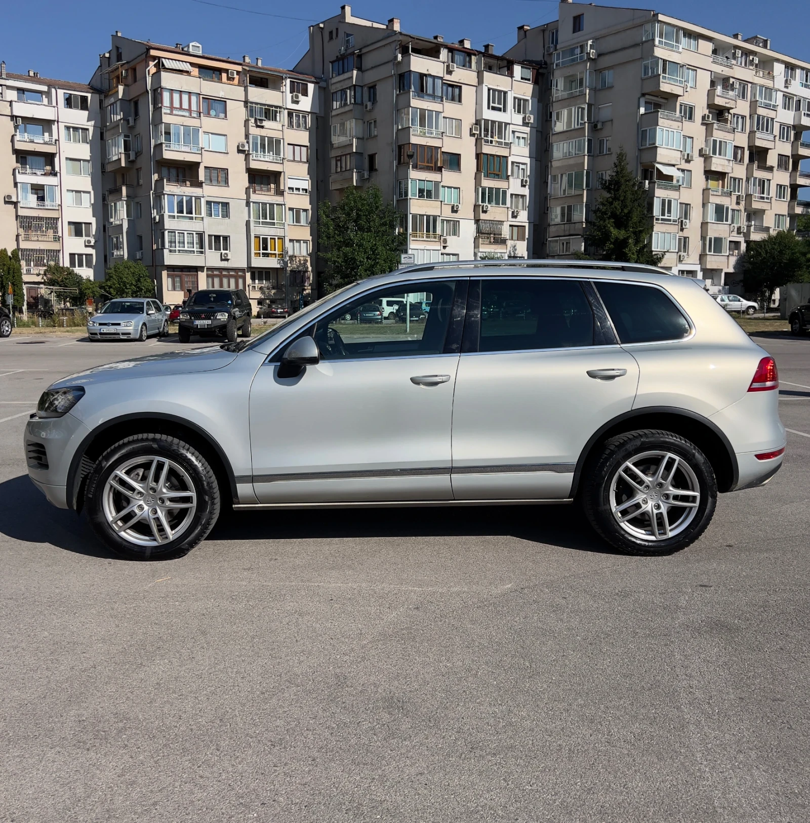 VW Touareg 3.0D 245KC * Exclusive* Full - изображение 4