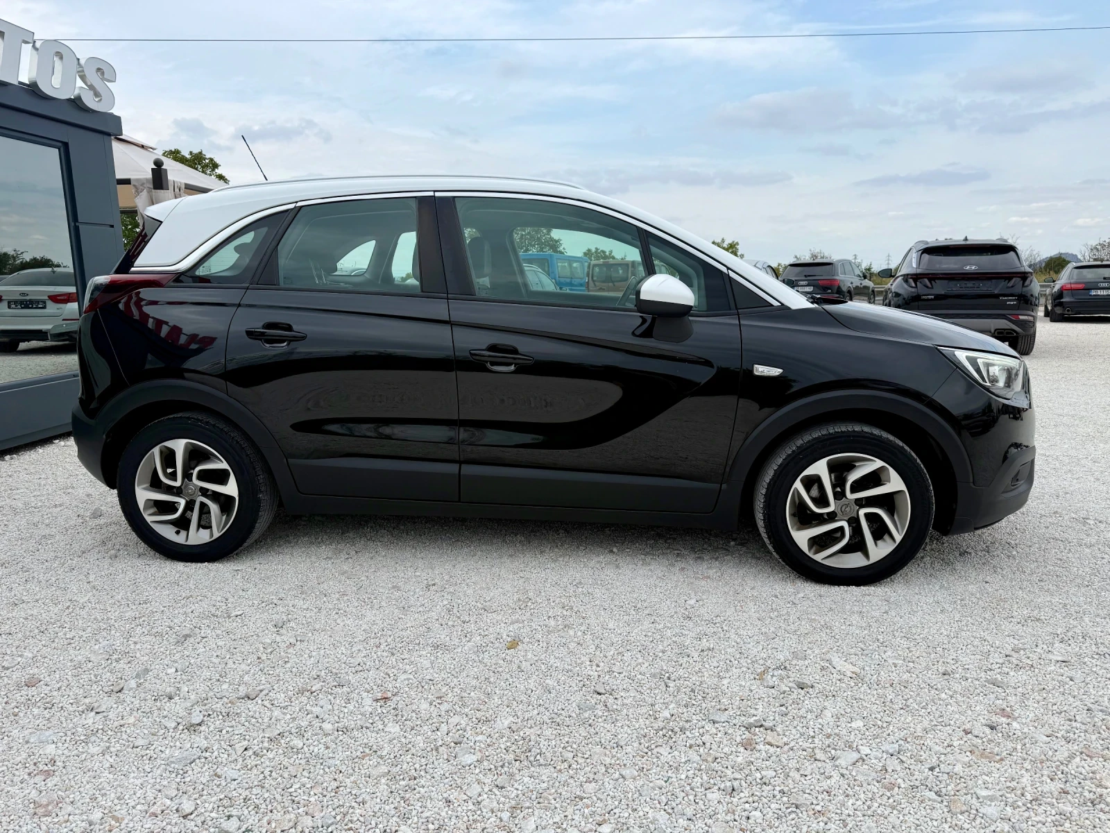 Opel Crossland X 1.2 - изображение 5