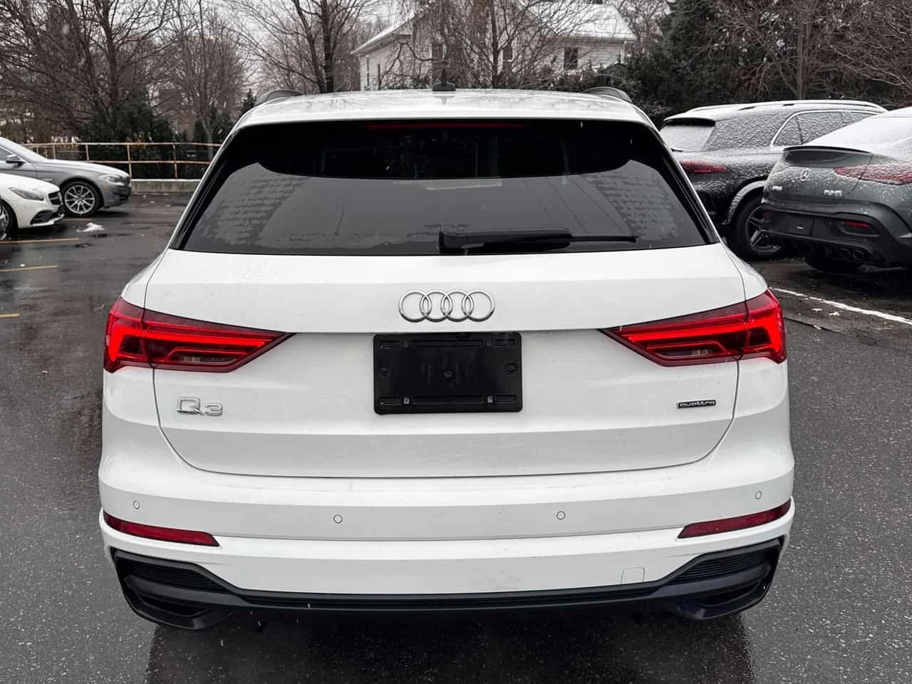 Audi Q3 * Progressiv * CARFAX * ПАНО * ПОДГРЕВИ * KEYLESS - изображение 4