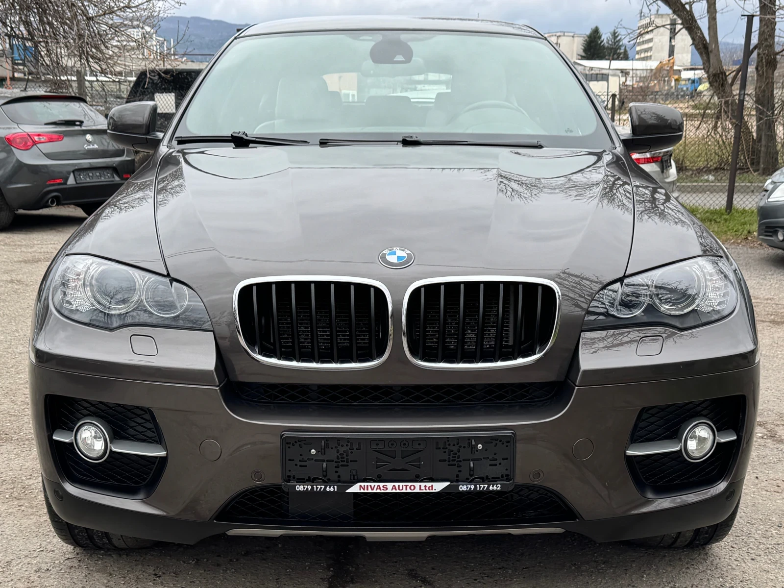 BMW X6 РЕАЛЕН ПРОБЕГ!!!, снимка 2 - Автомобили и джипове - 53903380