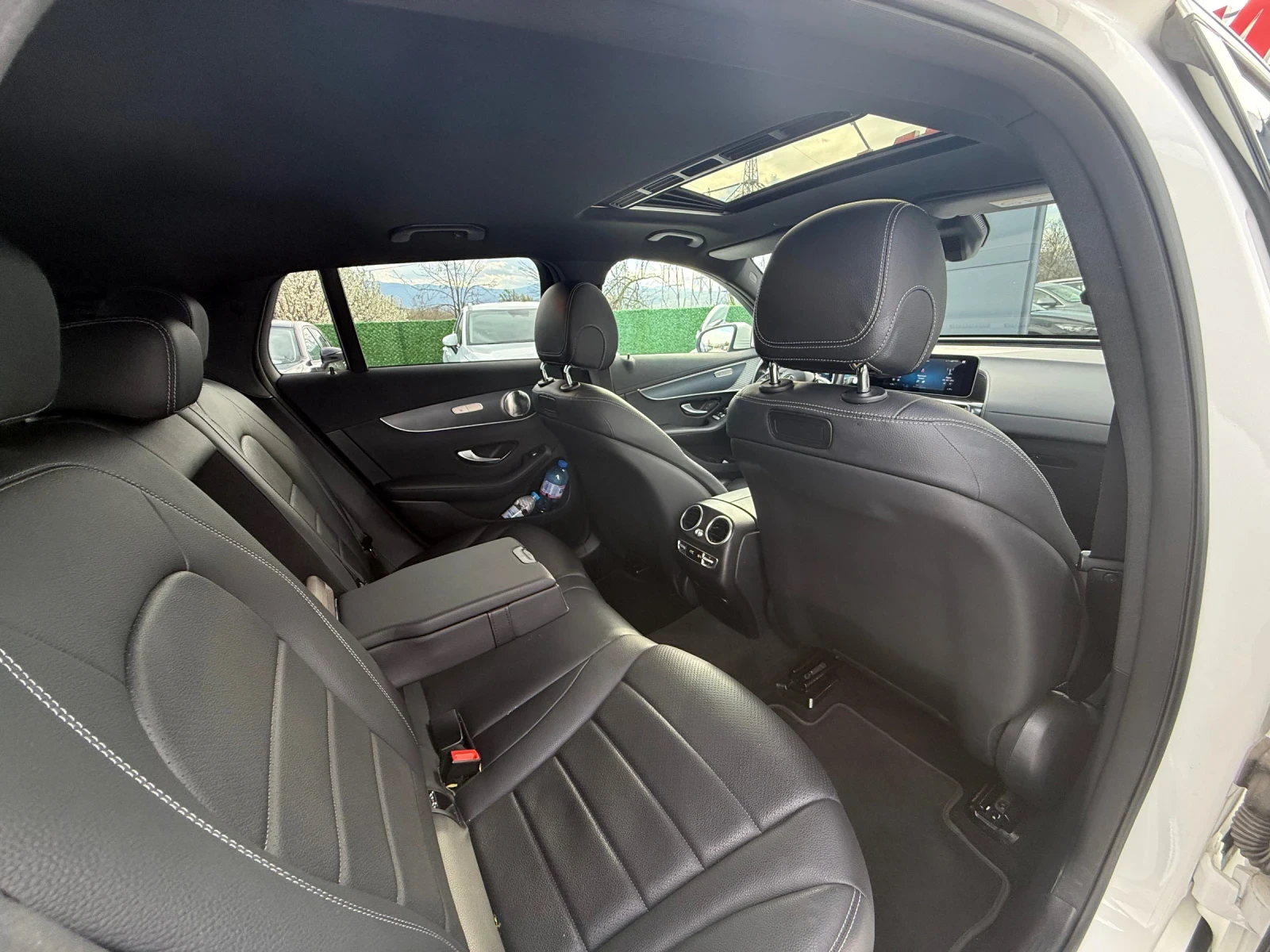 Mercedes-Benz EQC AMG 400 4х4 Head-up Burmester, снимка 11 - Автомобили и джипове - 54126730