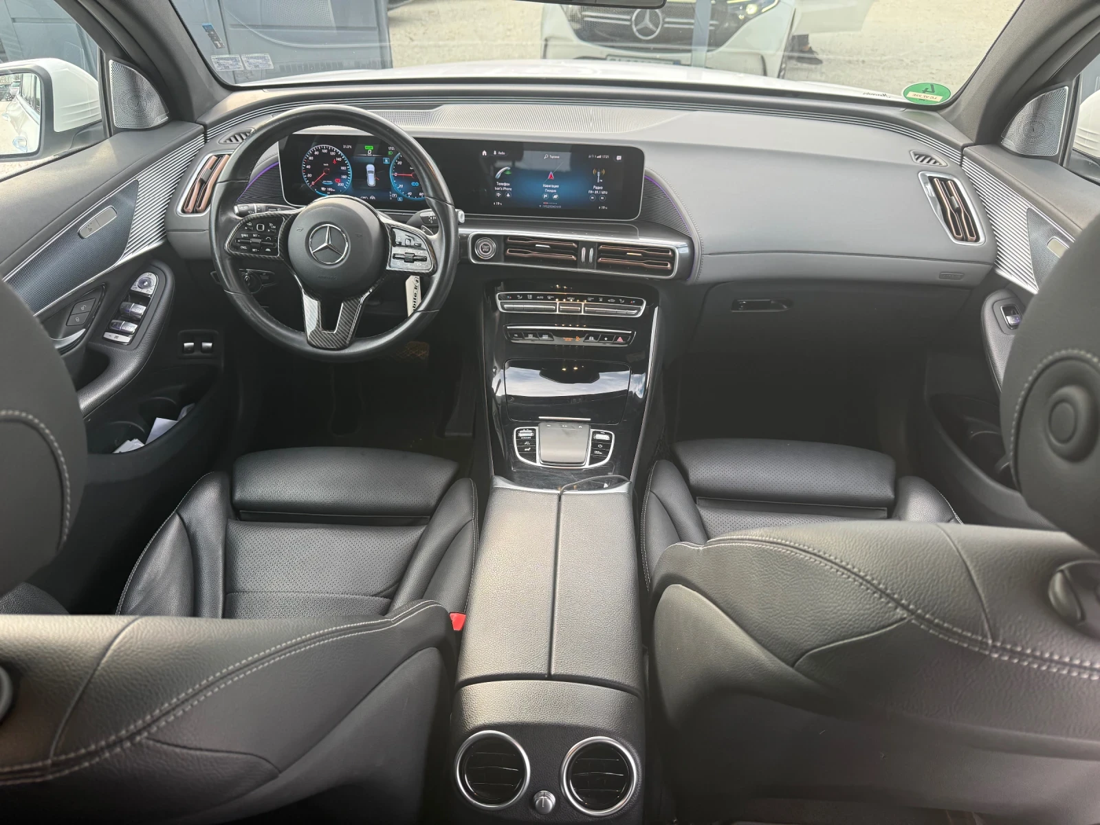 Mercedes-Benz EQC AMG 400 4х4 Head-up Burmester, снимка 12 - Автомобили и джипове - 54126730