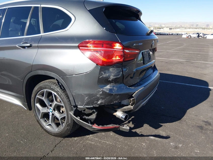 BMW X1 2.0l xDrive28I, снимка 6 - Автомобили и джипове - 54353353