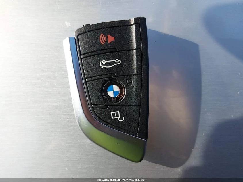 BMW X1 2.0l xDrive28I, снимка 11 - Автомобили и джипове - 54353353