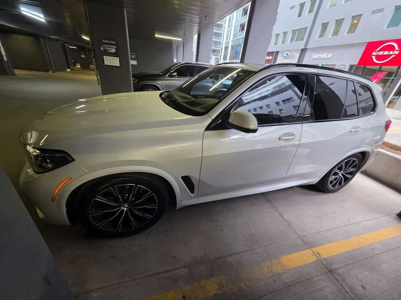 BMW X5 XDRIVE40I * ЛАЗЕРИ* M PACK* 360 КАМЕРА* ПАНОРАМА* , снимка 3 - Автомобили и джипове - 54364274