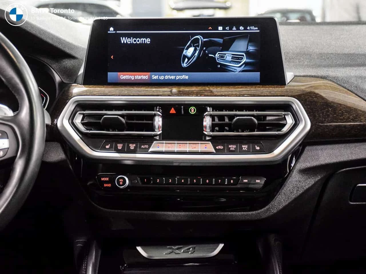 BMW X4 * xDrive30i | CPO | CarPlay | Roof | NAV * CARFAX , снимка 15 - Автомобили и джипове - 54934476