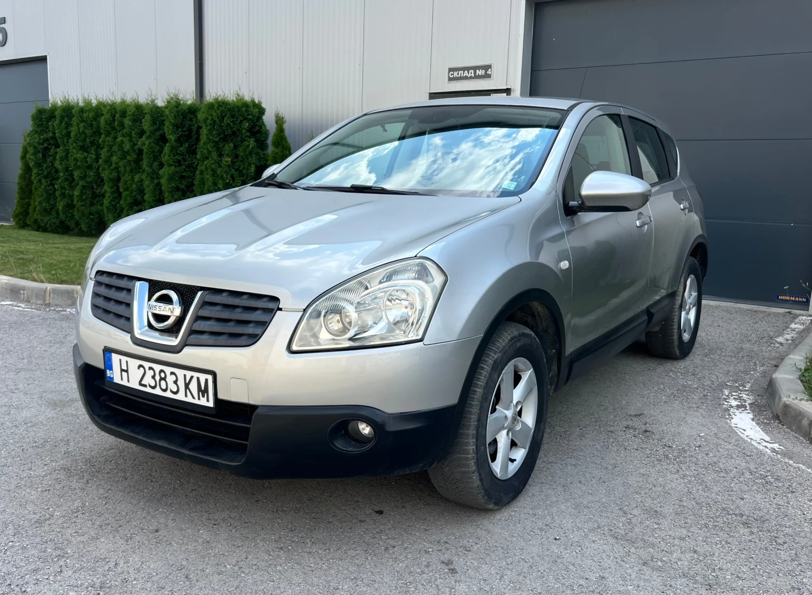 Nissan Qashqai 2.0DCI 150кс , снимка 3 - Автомобили и джипове - 55405319
