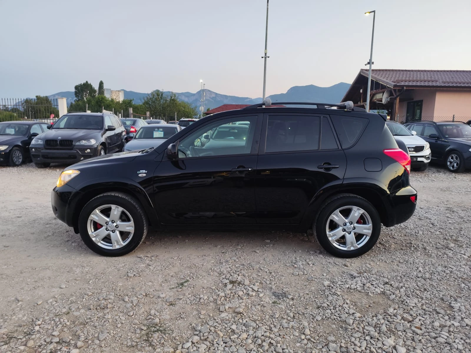 Toyota Rav4 2.0 дизел 4х4, снимка 9 - Автомобили и джипове - 55559979
