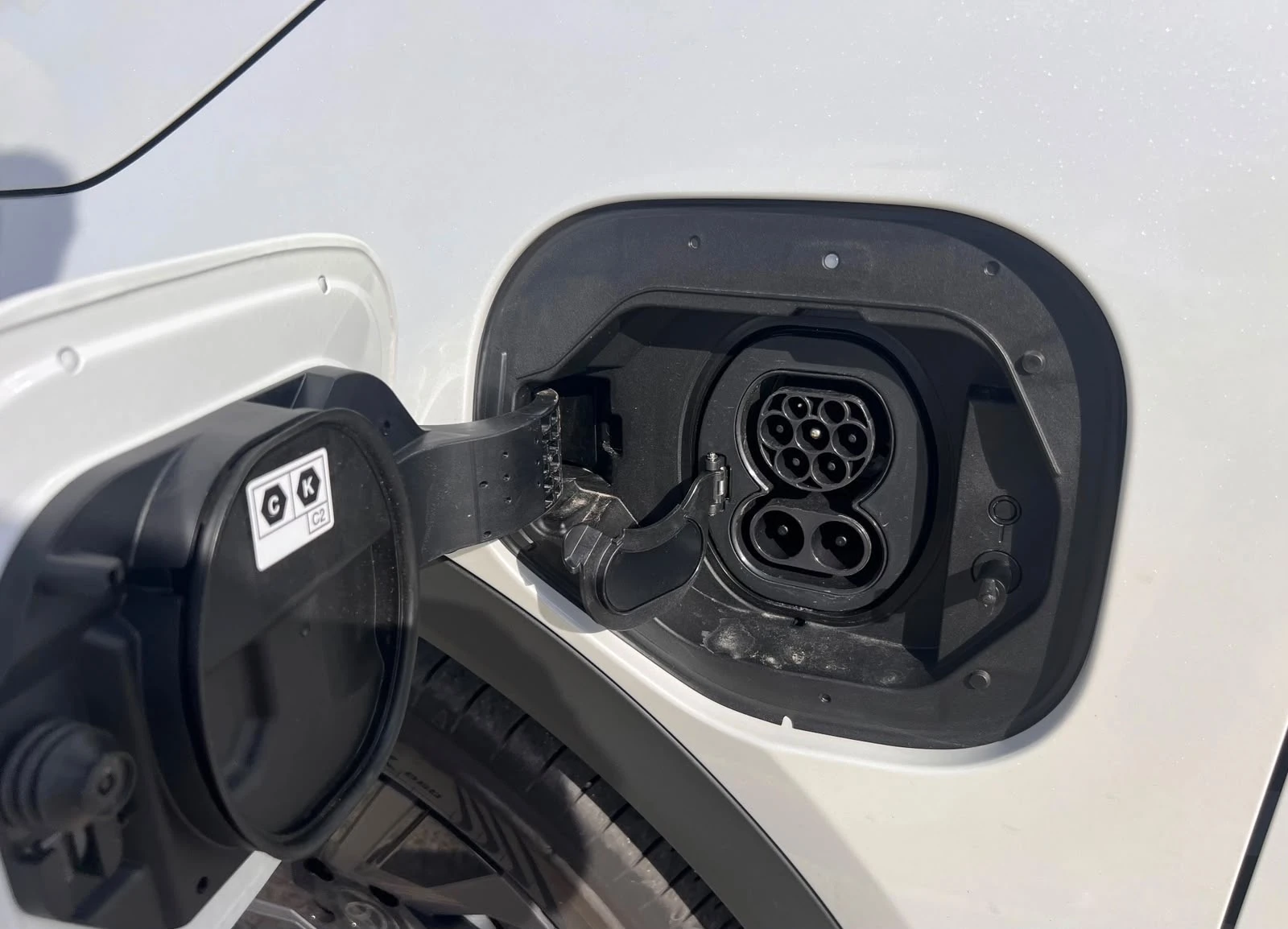 Toyota C-HR 224кс!!LONG RANGE!!72kwh!!, снимка 13 - Автомобили и джипове - 56265111