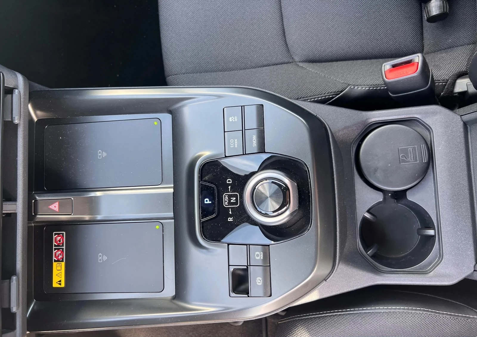Toyota C-HR 224кс!!LONG RANGE!!72kwh!!, снимка 17 - Автомобили и джипове - 56265111