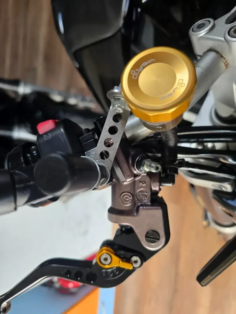 Yamaha FZ1 Quickshifter, Mivv, снимка 9 - Мотоциклети и мототехника - 52313933