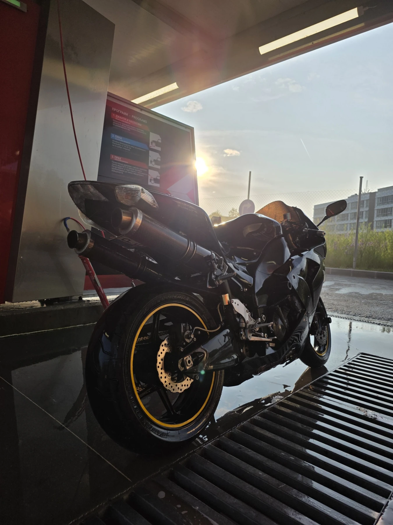 Kawasaki Zxr 10R - изображение 2