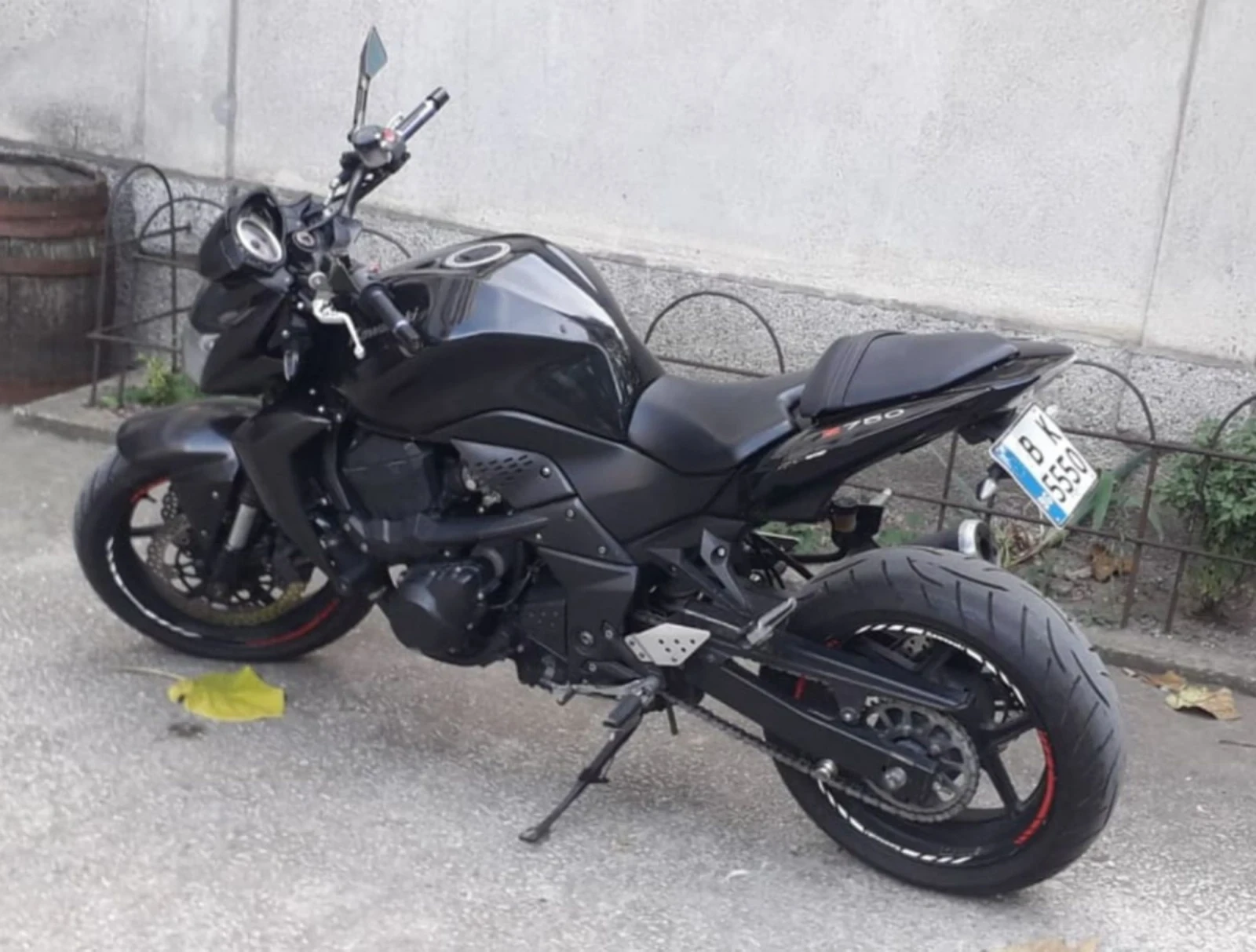 Kawasaki 750, снимка 10 - Мотоциклети и мототехника - 55408018