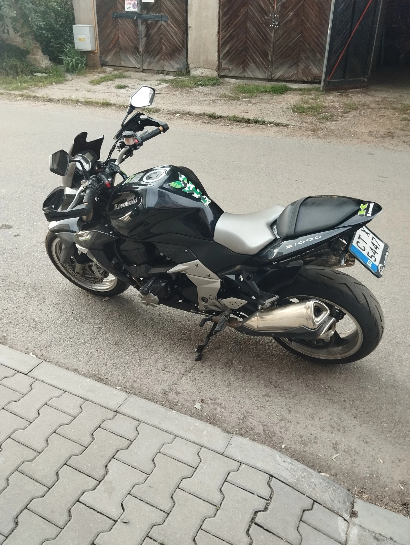 Kawasaki Z 1000, снимка 5 - Мотоциклети и мототехника - 55690381