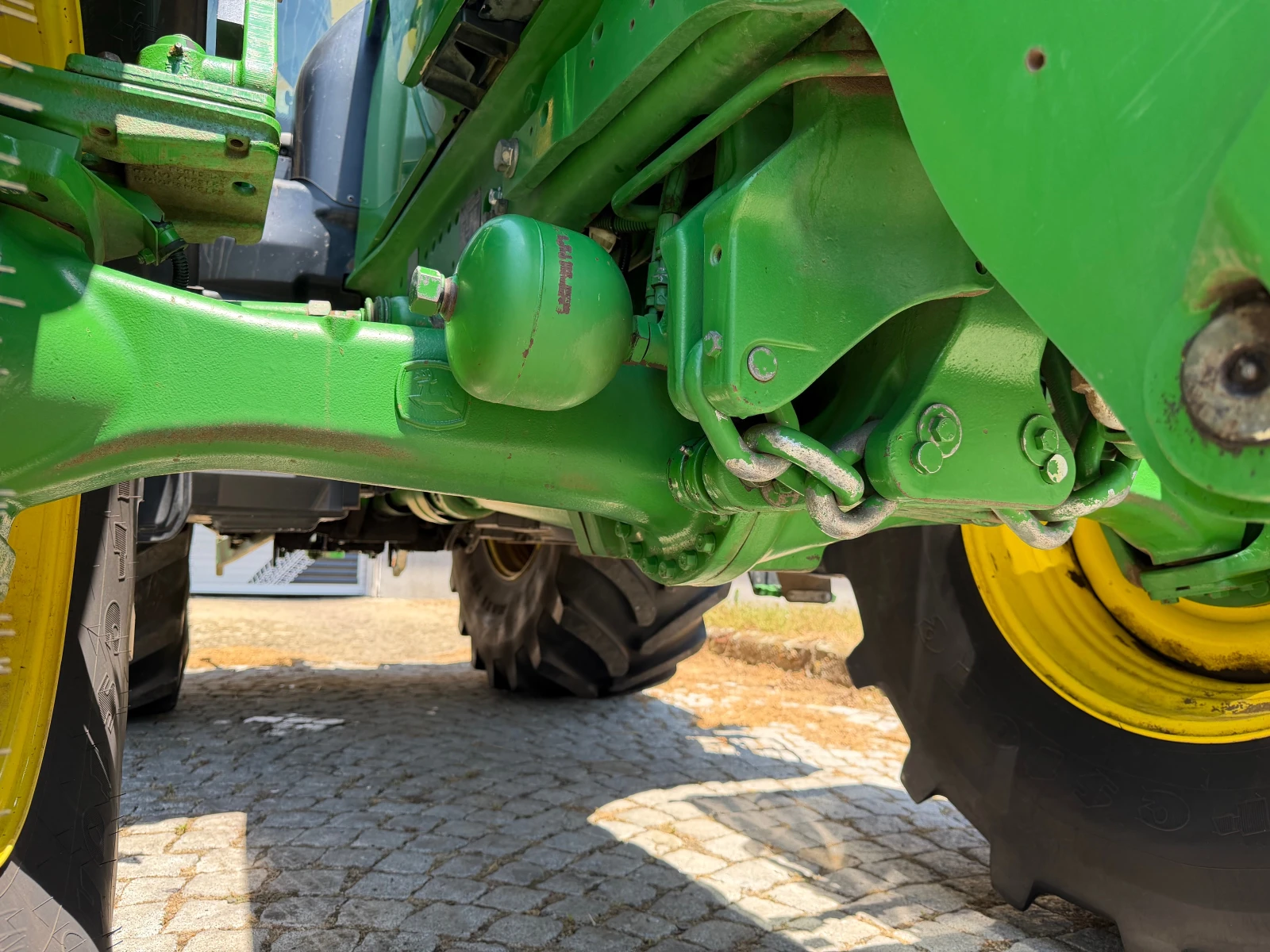 Трактор John Deere 6215R ЛИЗИНГ, снимка 11 - Селскостопанска техника - 54195036