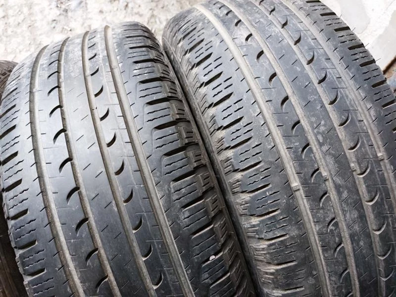 Гуми Летни 255/60R18, снимка 2 - Гуми и джанти - 36280090